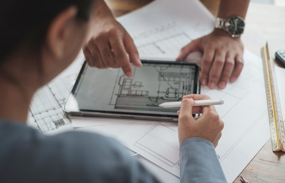 Quels outils pour faciliter la coordination entre les intervenants du chantier en 2025 ?